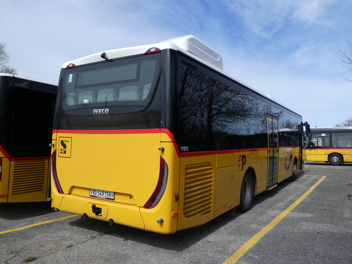 (260'809) - CarPostal Ouest - VD 549'156/PID 11'972 - Iveco am 29. M�rz 2024 in Yverdon, Garage