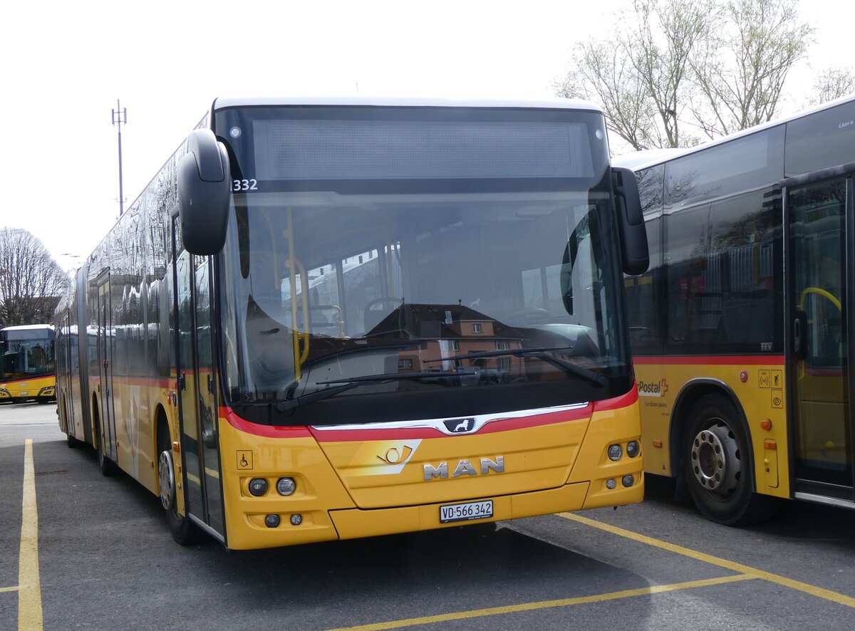 (260'829) - CarPostal Ouest - VD 566'342/PID 11'332 - MAN am 29. M�rz 2024 in Yverdon, Garage
