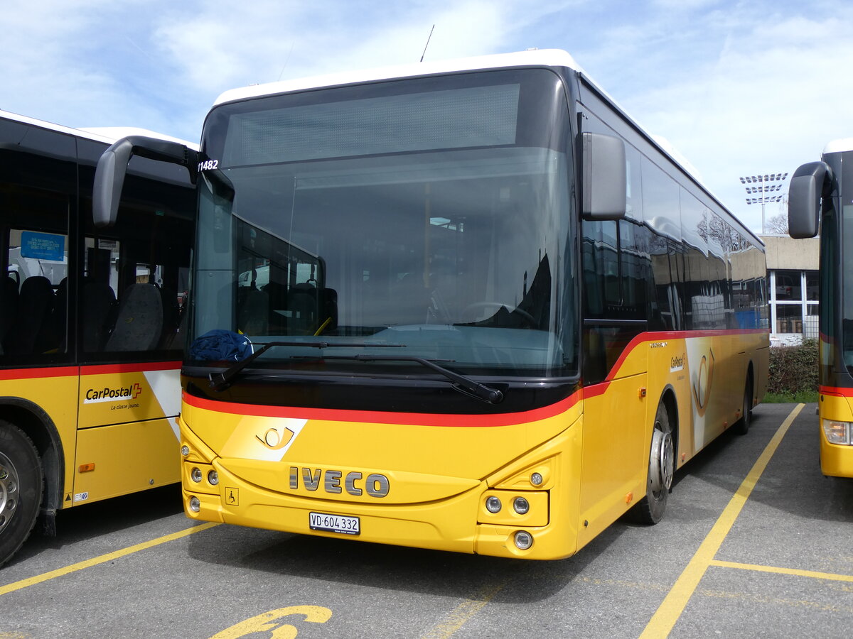 (260'842) - CarPostal Ouest - VD 604'332/PID 11'482 - Iveco am 29. M�rz 2024 in Yverdon, Garage