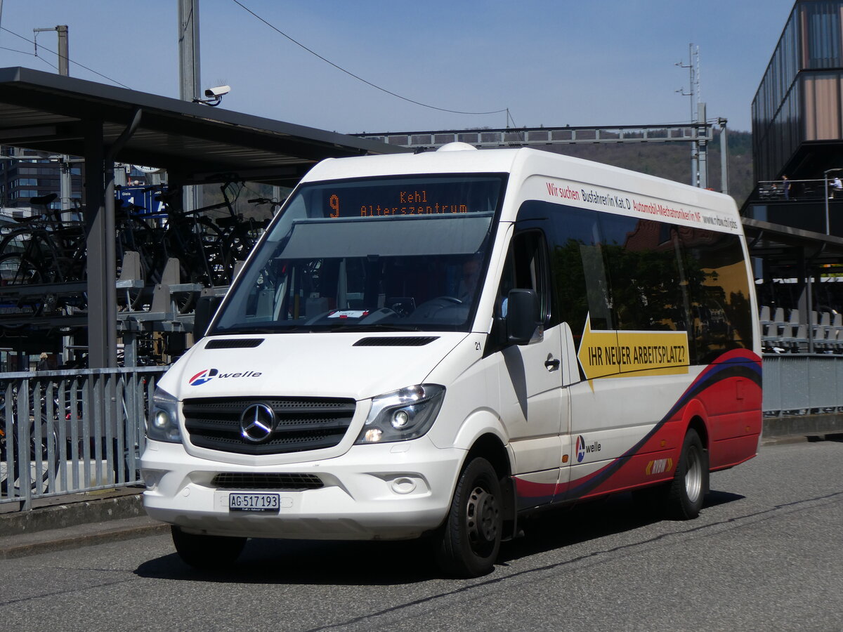 (261'179) - RVBW Wettingen - Nr. 21/AG 517'193 - Mercedes am 12. April 2024 beim Bahnhof Baden