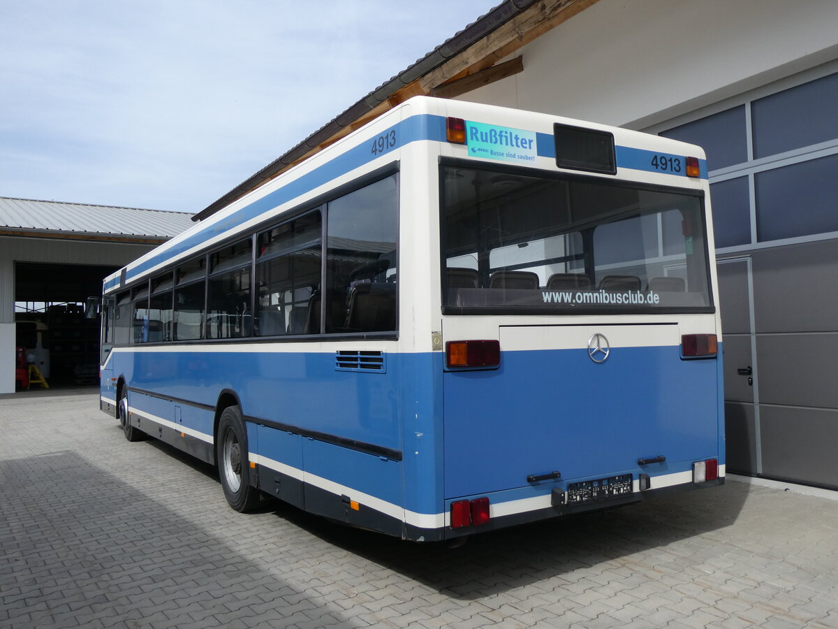 (261'328) - MVG M�nchen (OCM) - Nr. 4913 - MAN am 14. April 2024 in Grossk�llnbach, Lager
