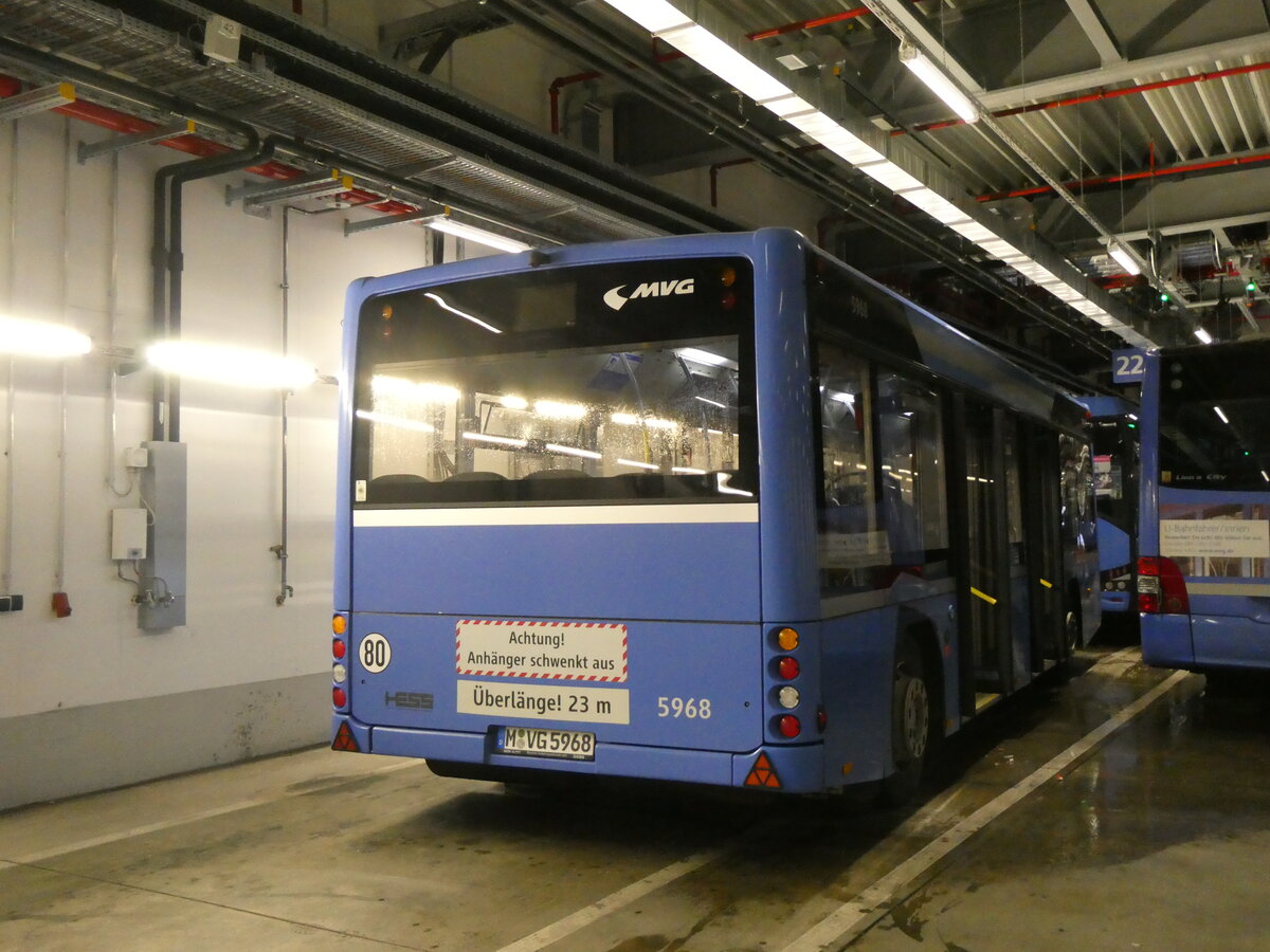 (261'480) - MVG M�nchen - Nr. 5968/M-VG 5968 - Hess Personenanh�nger am 15. April 2024 in Moosach, Betriebshof