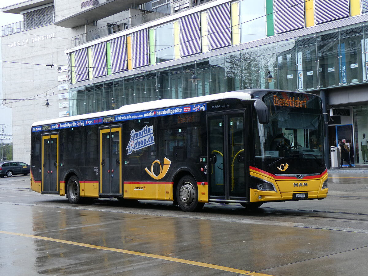 (261'522) - PostAuto Ostschweiz - TG 129'117/PID 11'907 - MAN am 18. April 2024 beim Bahnhof Frauenfeld