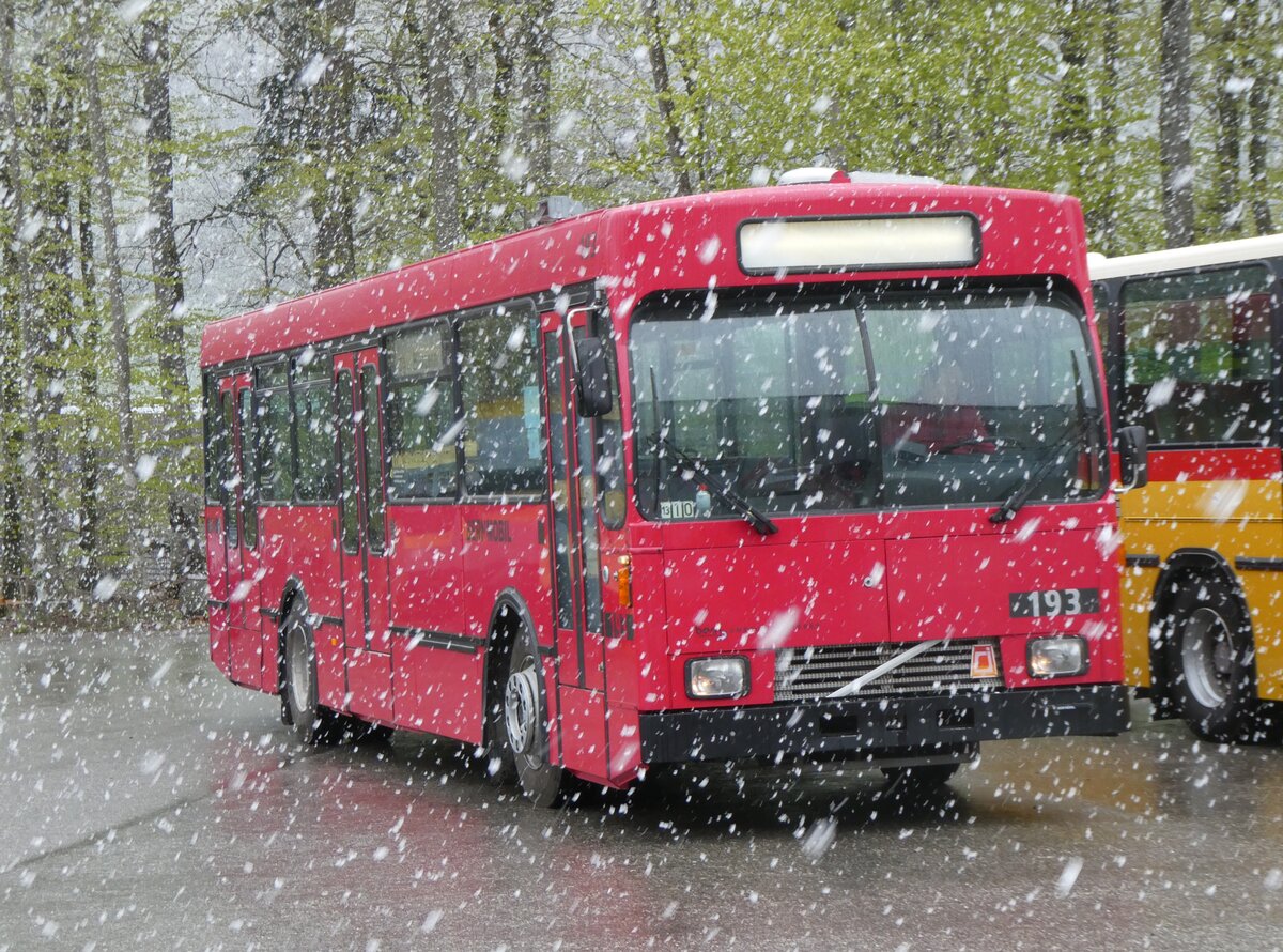 (261'604) - Bernmobil, Bern (SOB) - Nr. 193 - Volvo/Gangloff am 21. April 2024 in Burgdorf, �kihof Ziegelgut