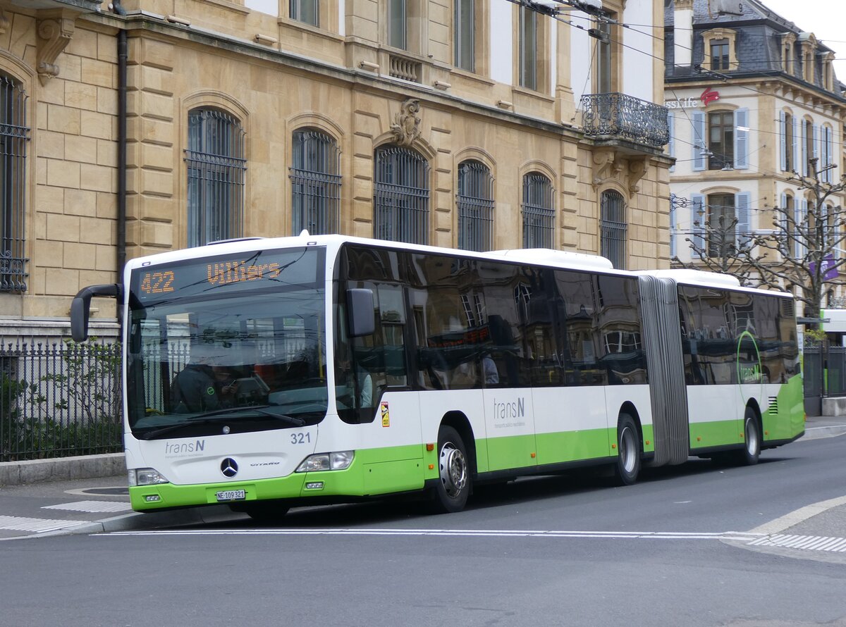 (261'676) - transN, La Chaux-de-Fonds - Nr. 321/NE 109'321 - Mercedes am 23. April 2024 in Neuch�tel, Place Pury