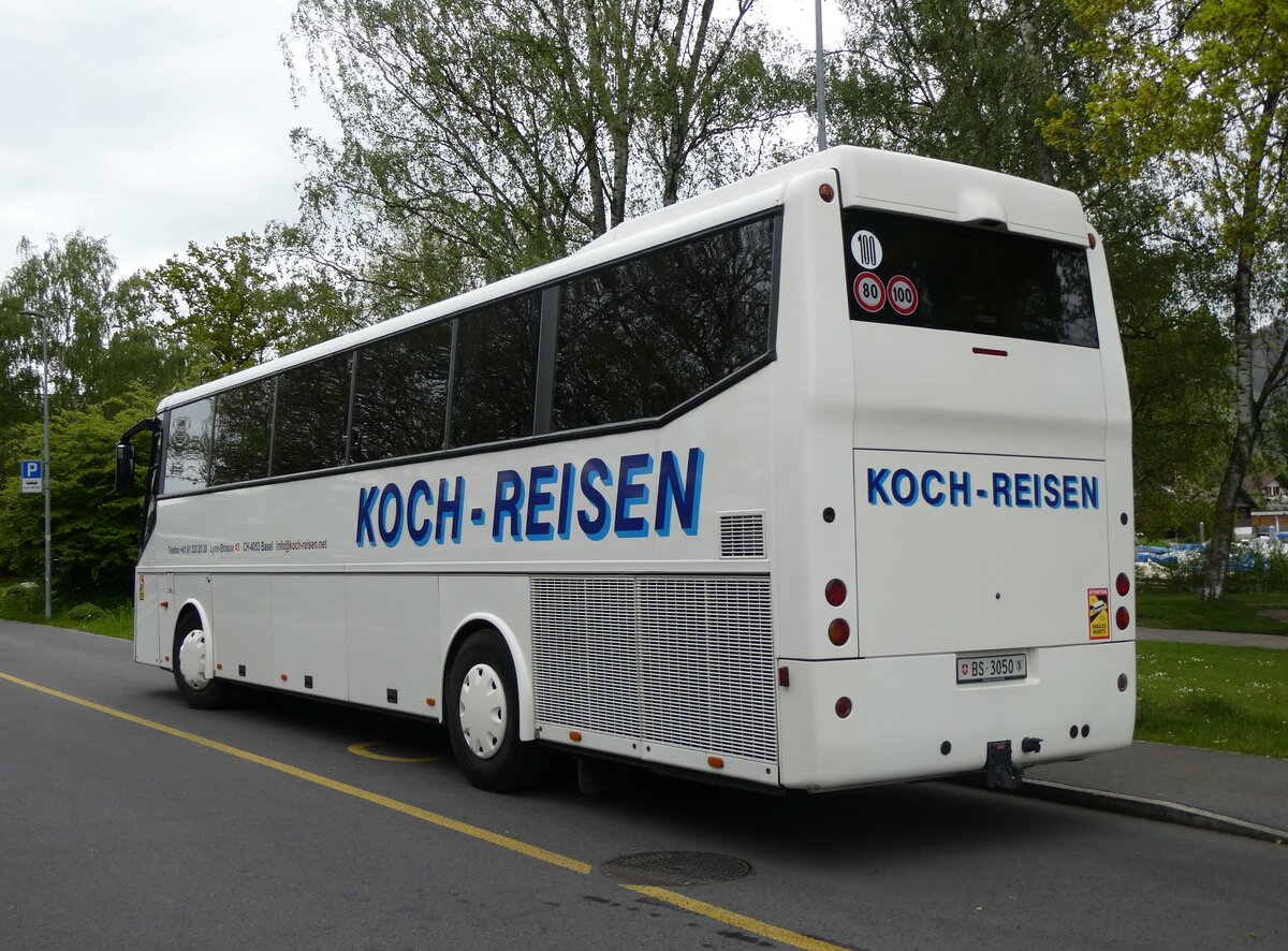 (261'812) - Koch, Basel - BS 3050 - Bova (ex V�gtli, Seewen) am 28. April 2024 in Thun, Lachen