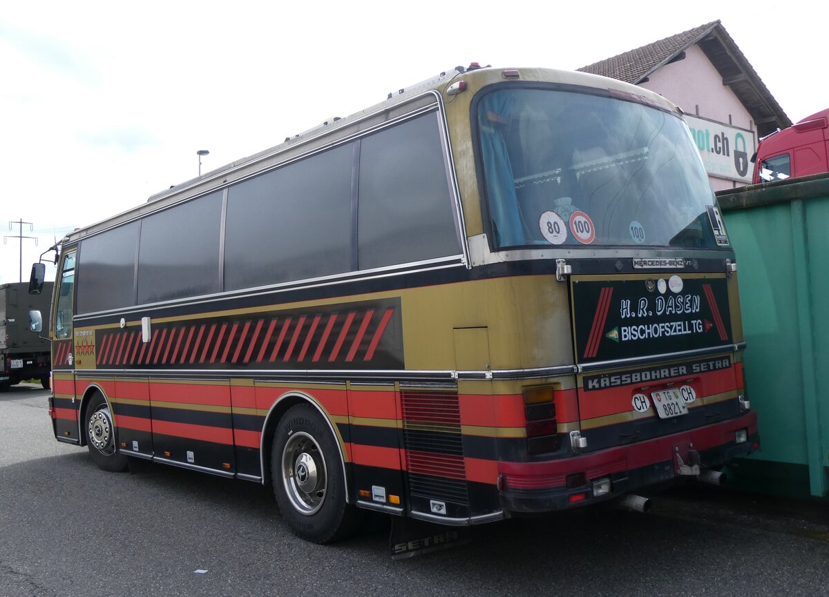 (262'056) - Dasen, Bischofszell - TG 8821 - Setra (ex Reichlin, Goldau) am 4. Mai 2024 in Attikon, Wegm�ller