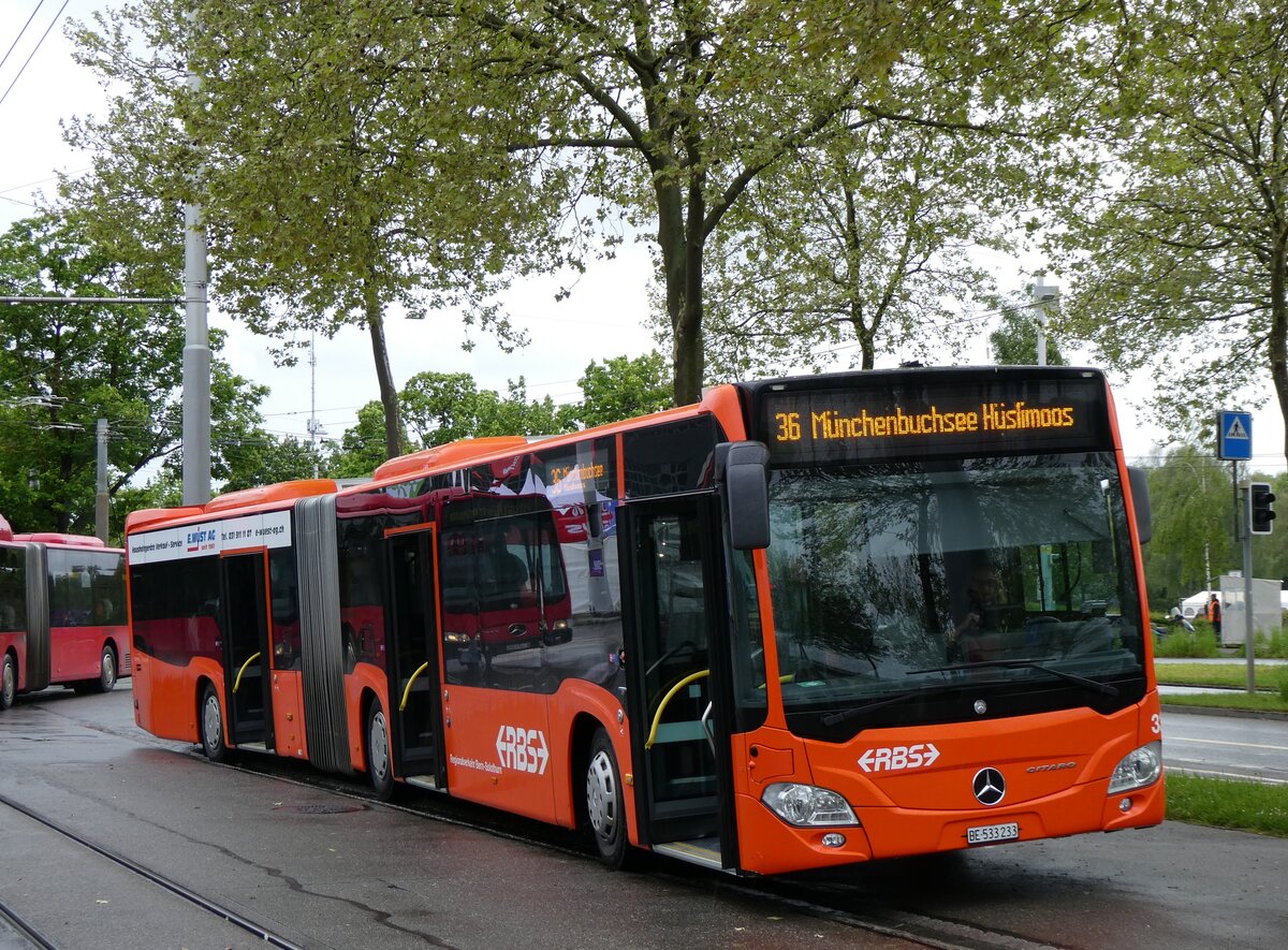 (262'194) - RBS Worblaufen - Nr. 33/BE 533'233 - Mercedes am 6. Mai 2024 in Bern, Guisanplatz