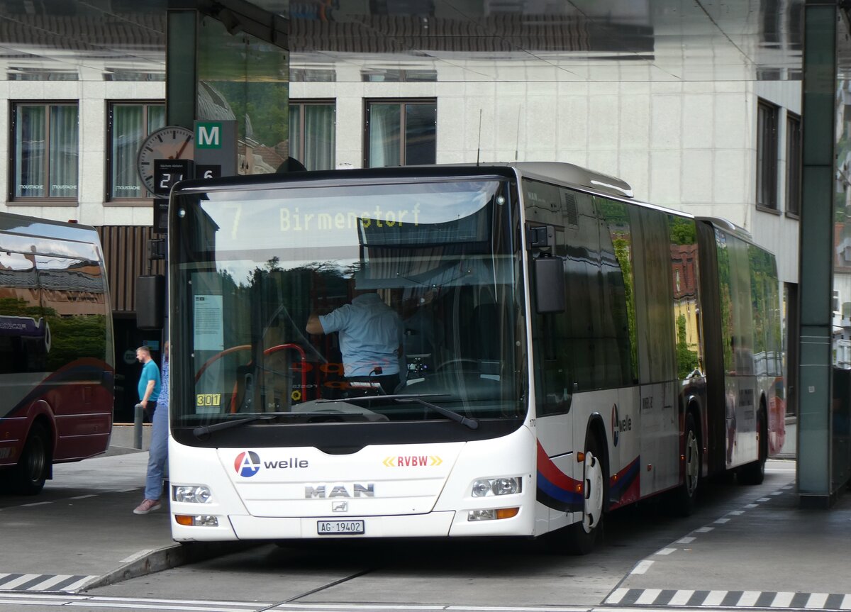 (262'329) - RVBW Wettingen - Nr. 170/AG 19'402 - MAN am 12. Mai 2024 beim Bahnhof Baden