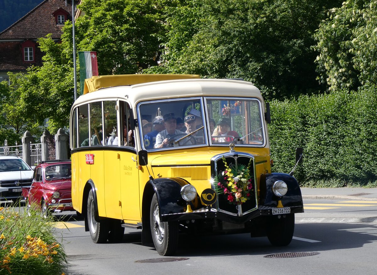 (262'584) - Moser, Sch�nenberg - ZH 216'722 - Berna/Hess (ex Barenco, Faido) am 18. Mai 2024 in Sarnen, OiO