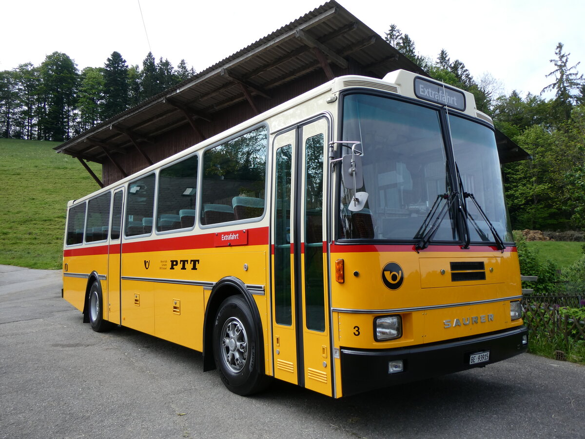 (263'173) - Kolb, Grasswil - Nr. 3/BE 93'915 - Saurer/R&J (ex Schmocker, Stechelberg Nr. 3/PID 2409; ex Schmocker, Stechelberg Nr. 1; ex Gertsch, Stechelberg Nr. 1) am 26. Mai 2024 in D�rrenroth, Horn