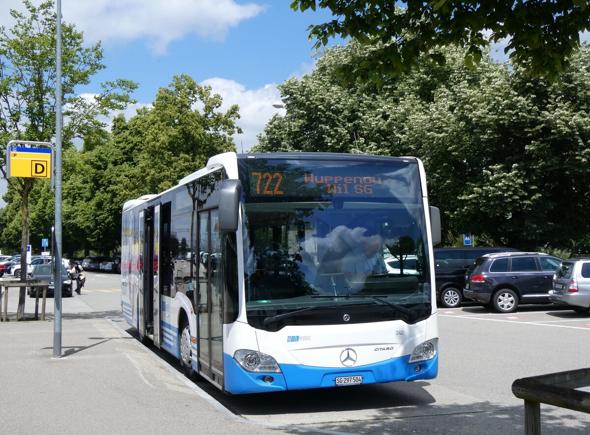(263'371) - BSW Sargans - Nr. 242/SG 297'504 - Mercedes am 4. Juni 2024 beim Bahnhof Weinfelden