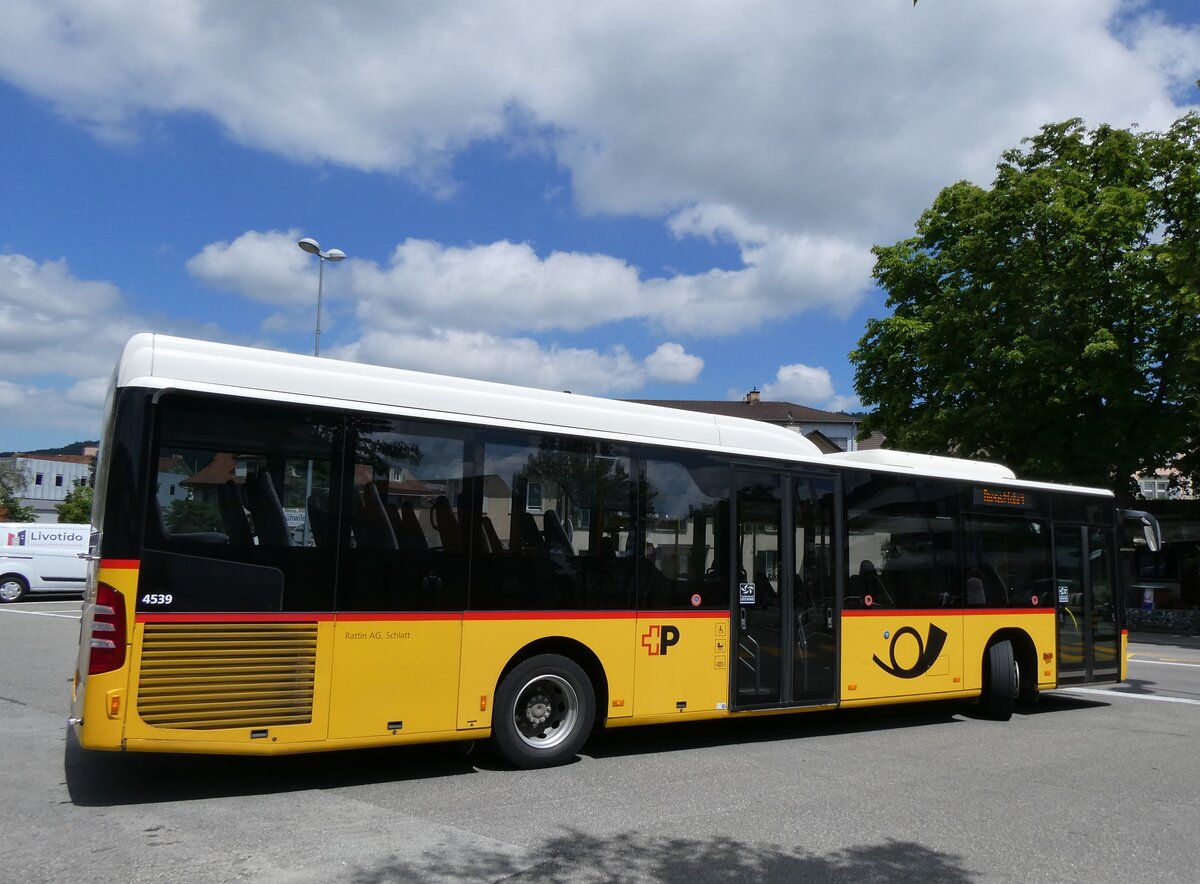 (263'373) - Rattin, Schlatt - TG 209'553/PID 4539 - Mercedes (ex Harz, D-Saarbr�cken; ex PostAuto Bern; ex AVG Meiringen Nr. 71) am 4. Juni 2024 beim Bahnhof Weinfelden