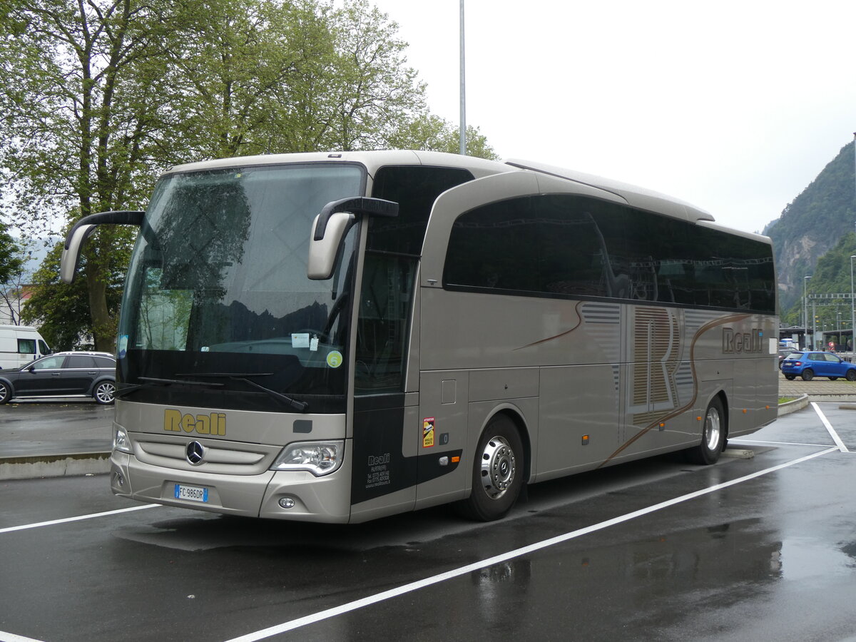 (263'682) - Aus Italien: Reali, Alatri - Nr. 40/FC-986 DR - Mercedes am 14. Juni 2024 beim Bahnhof Interlaken Ost