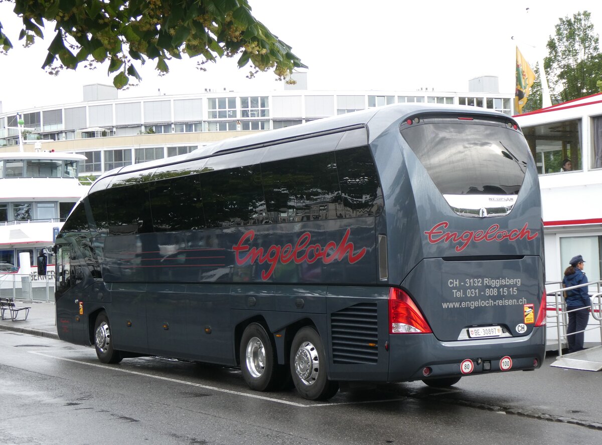 (263'689) - Engeloch, Riggisberg - BE 30'897 - Neoplan am 15. Juni 2024 bei der Schiffl�ndte Thun