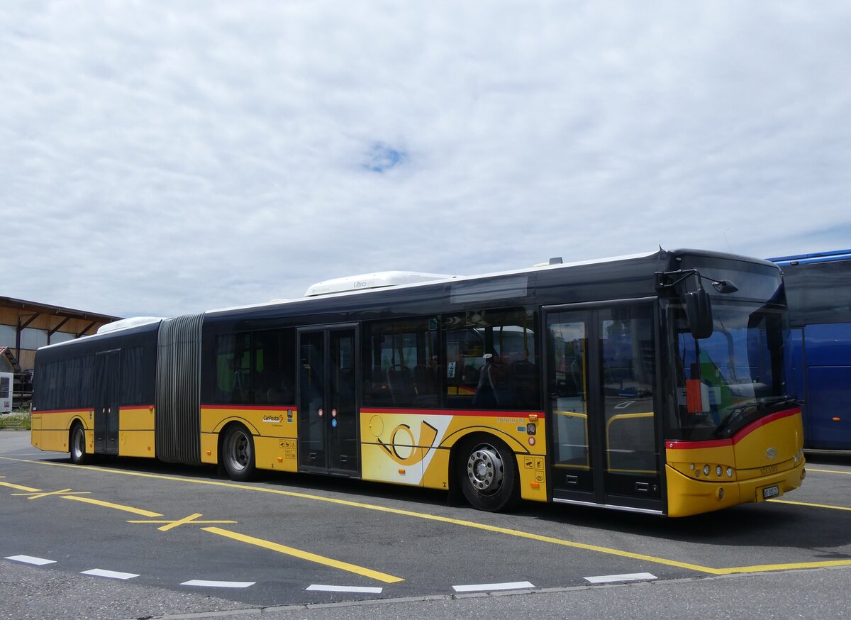 (263'722) - CarPostal Ouest - VD 305'217/PID 10'356 - Solaris am 16. Juni 2024 in Kerzers, Interbus