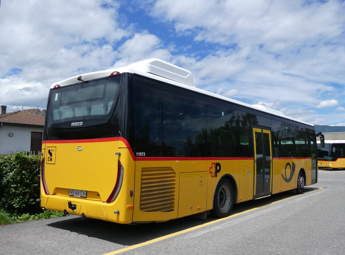 (263'750) - CarPostal Ouest - VD 549'173/PID 11'973 - Iveco am 16. Juni 2024 in Yverdon, Garage