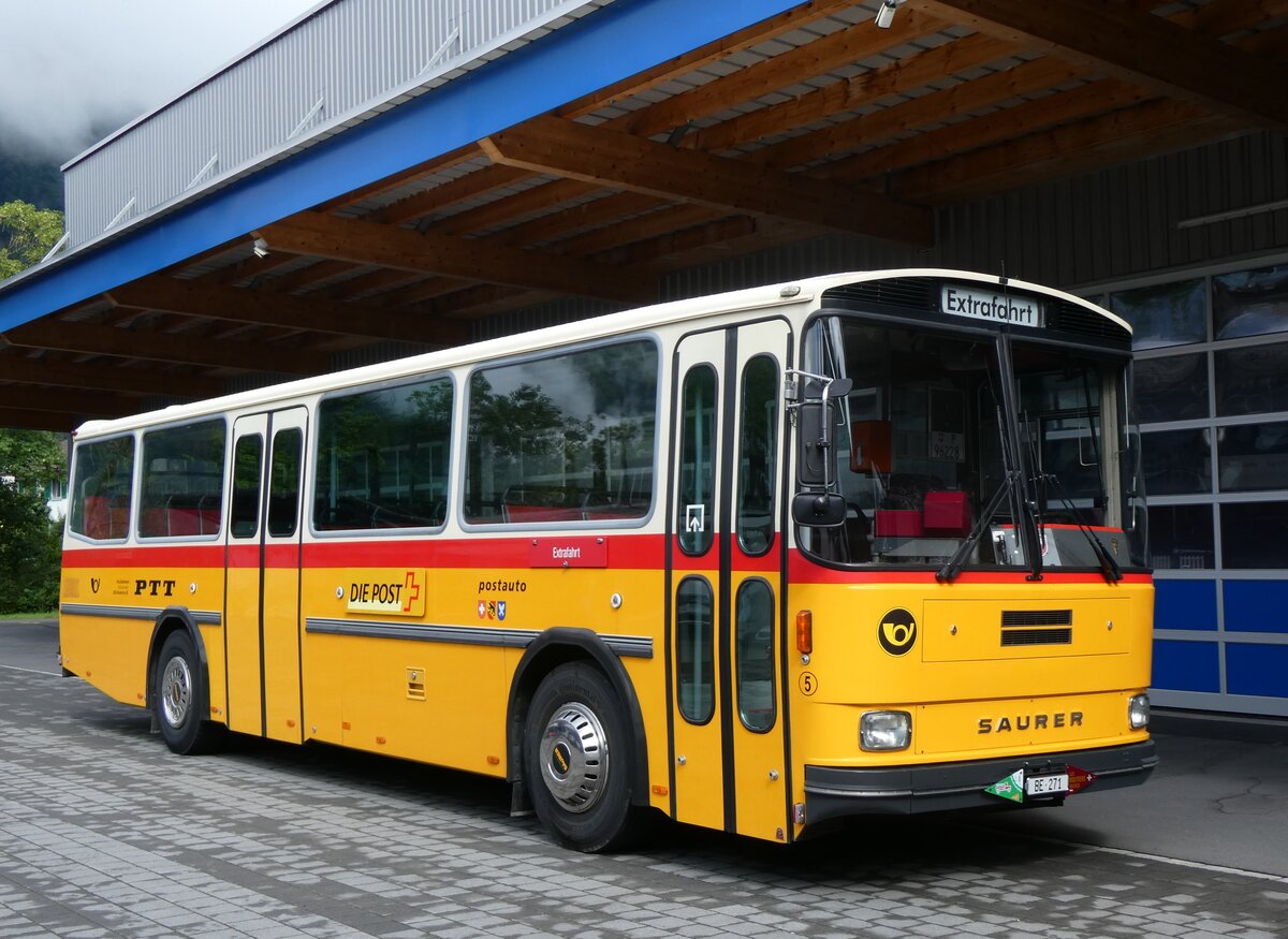 (263'858) - Bachmann, Nieder�nz - Nr. 5/BE 271 - Saurer/T�scher (ex W�thrich, Ursenbach; ex Sch�rch, Gutenburg Nr. 5; ex Engeloch, Riggisberg Nr. 5/PID 3309; ex P 25'668) am 22. Juni 2024 in N�fels, FBW-Museum