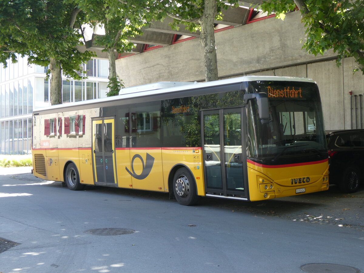 (263'972) - PostAuto Wallis - VS 516'247/PID 11'446 - Iveco am 24. Juni 2024 in Brig, Garage