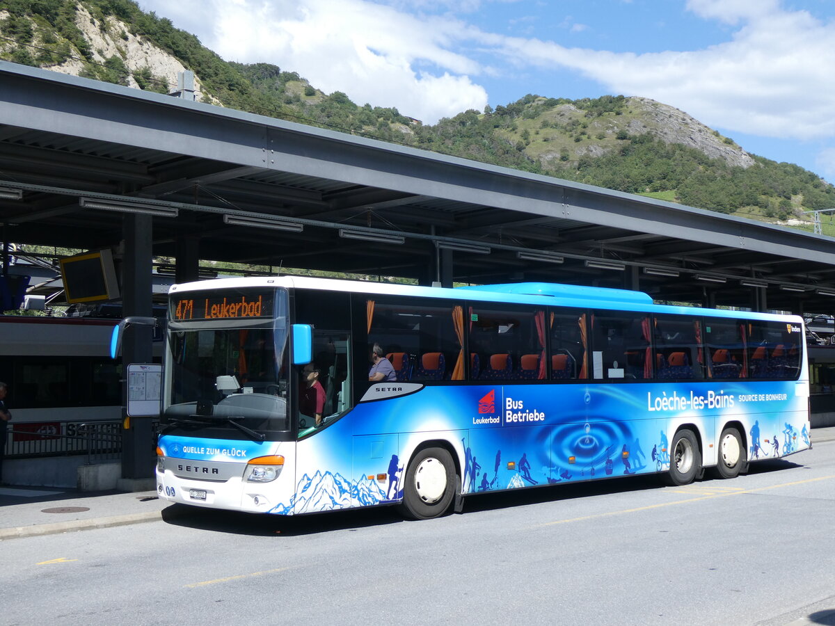 (264'018) - LBB Susten - Nr. 2/VS 38'002 - Setra am 24. Juni 2024 beim Bahnhof Leuk