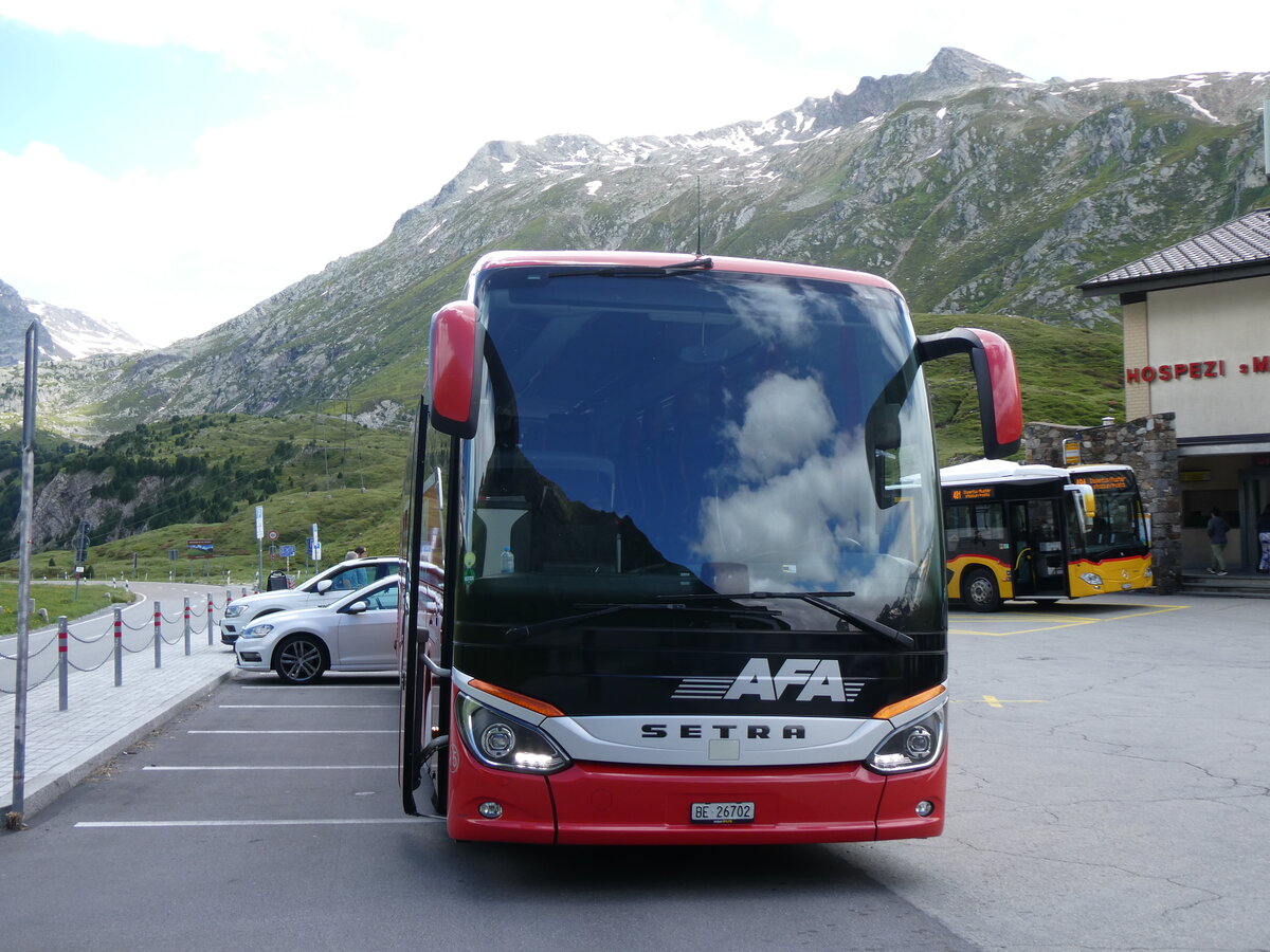 (264'284) - AFA Adelboden - Nr. 15/BE 26'702 - Setra am 2. Juli 2024 in Lukmanier, Passh�he