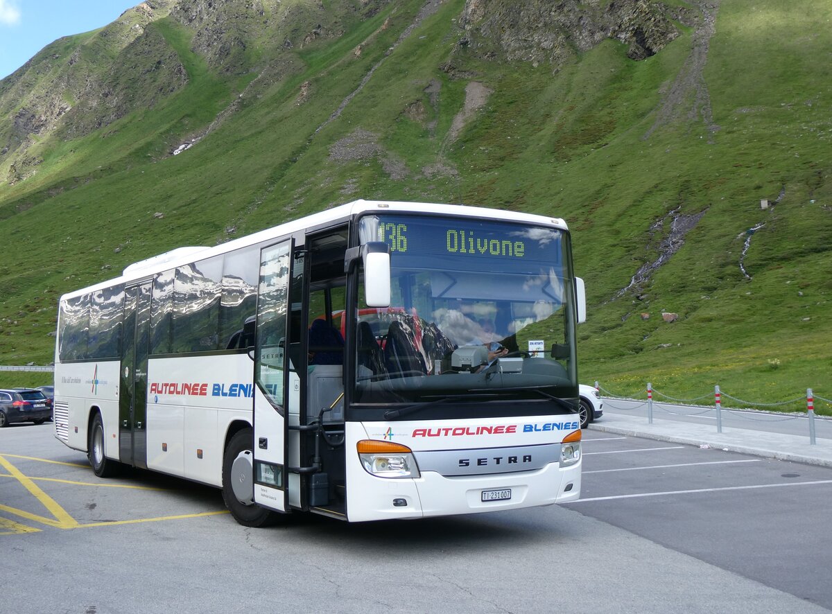 (264'288) - ABl Biasca - Nr. 7/TI 231'007 - Setra am 2. Juli 2024 in Lukmanier, Passh�he