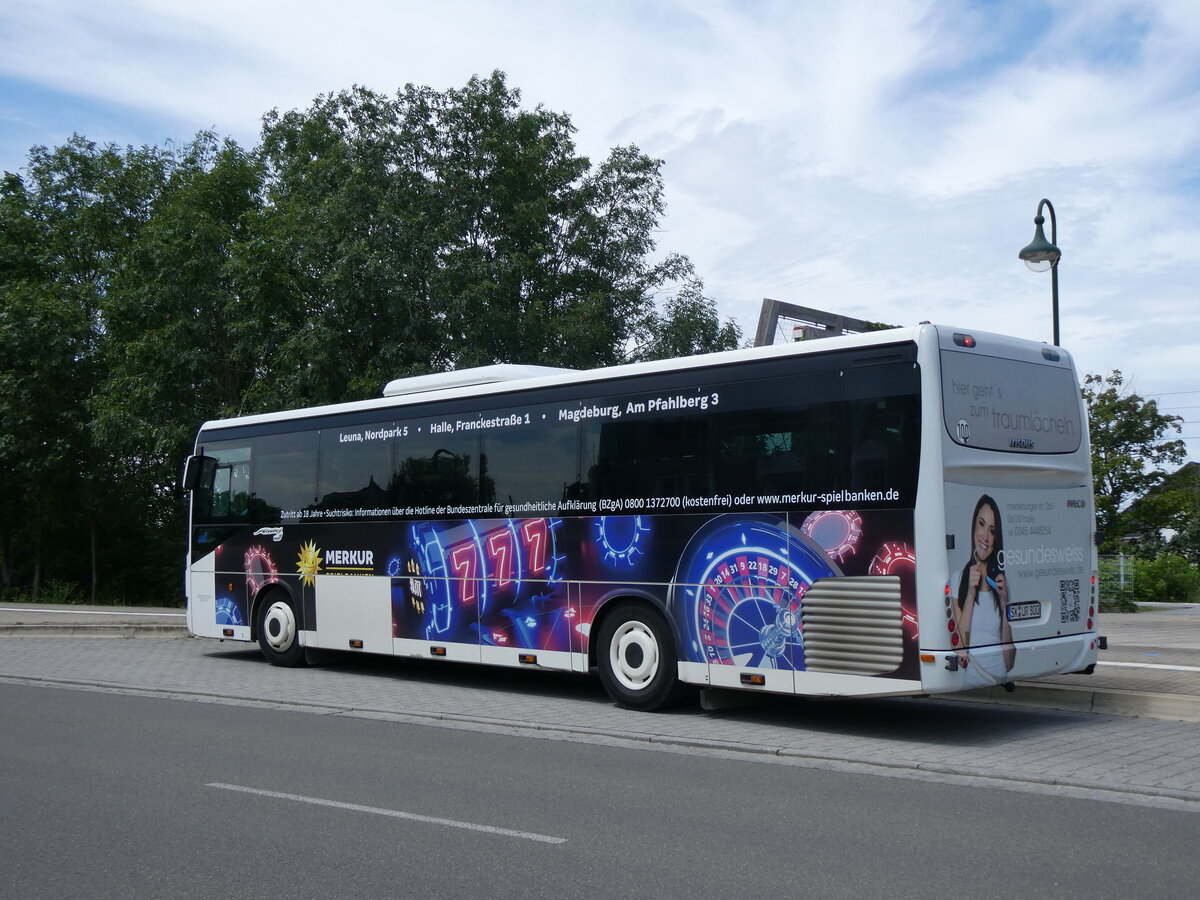 (264'590) - Reise & Touristik Service, Merseburg - SK-UR 800 - Irisbus am 10. Juli 2024 beim Bahnhof Bad D�rrenberg