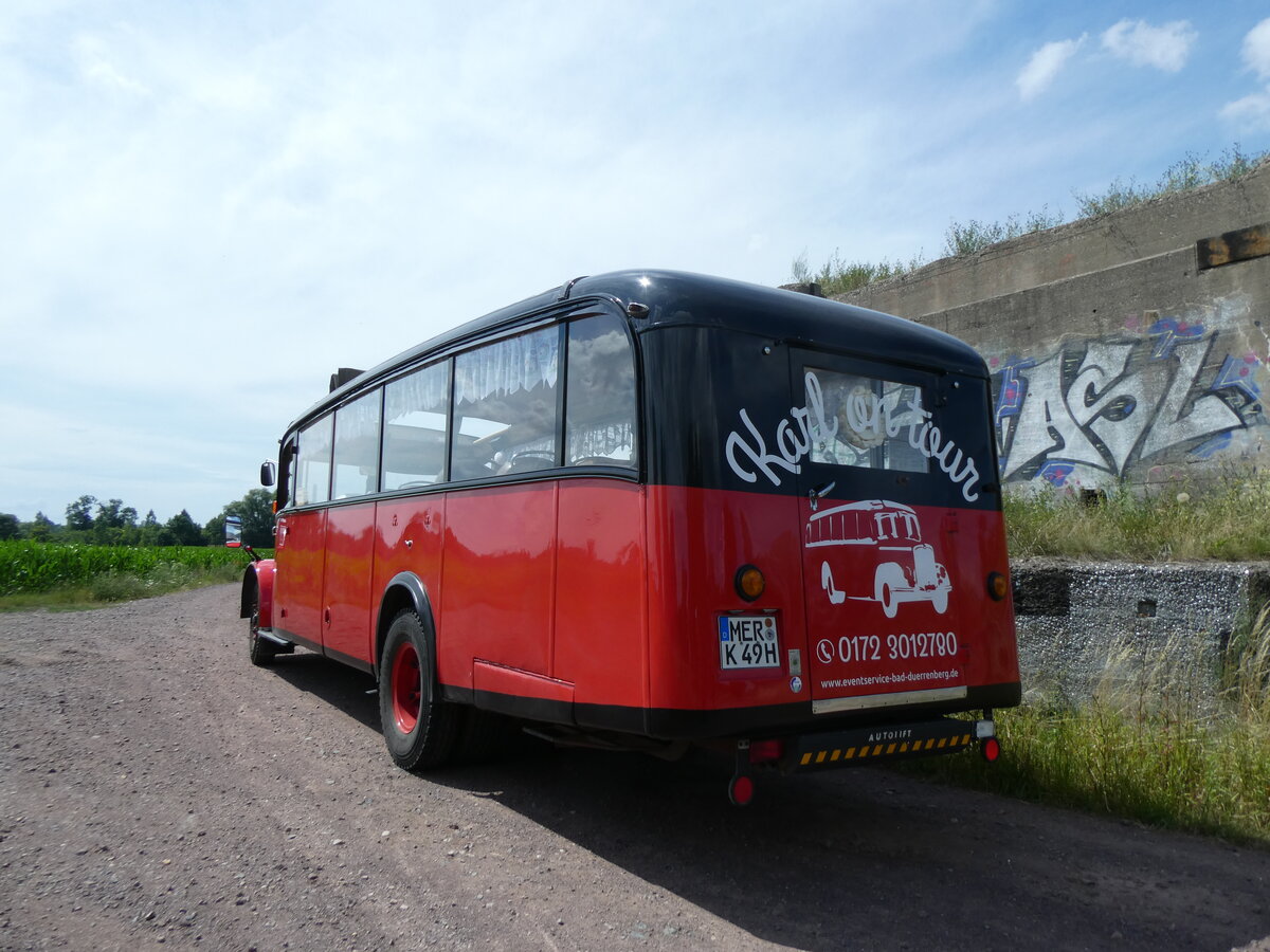 (264'602) - Raab, Bad D�rrenberg - MER-K 49H - Saurer/Saurer (ex VDZ/Landerlebniswelt, Bad D�rrenberg; ex Fankhauser, CH-Arzier; ex AFA Adelboden/CH Nr. 15; ex P 23'052; ex P 2076) am 10. Juli 2024 in Kreypau, Unvollendete Br�cke