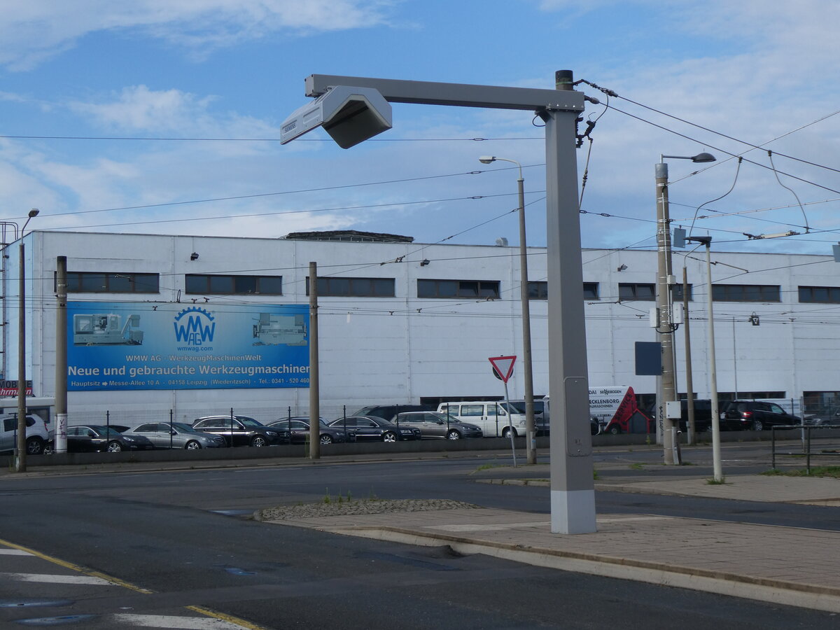 (264'653) - Ladestation f�r Elektrobusse am 11. Juli 2024 in Leipzig, Paunsdorf Strassenbahnhof