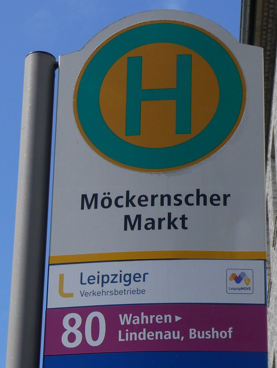 (264'674) - Leipziger Verkehrsbetriebe-Haltestellenschild - Leipzig, M�ckernscher Markt - am 11. Juli 2024