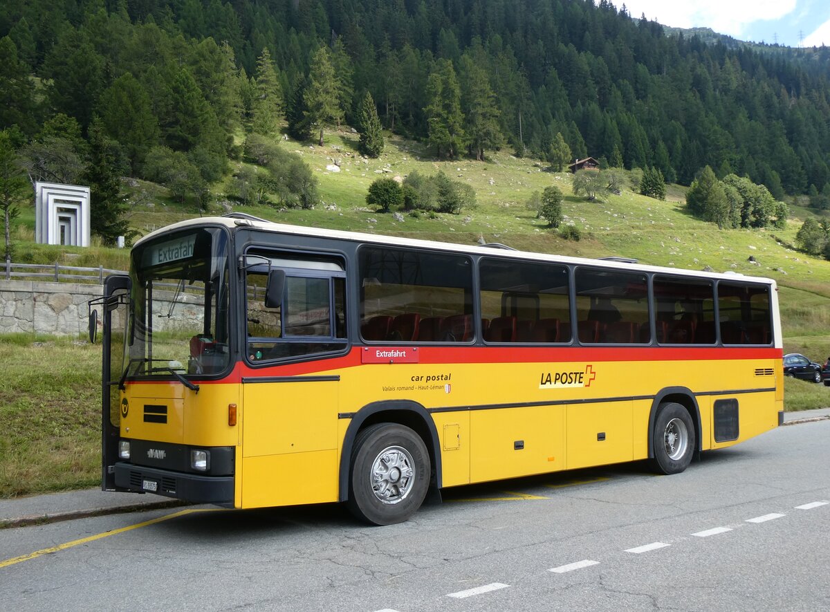 (265'132) - Oser, B�rchen - VS 93'575 - NAW/Lauber (ex Epiney, Ayer/PID 1076) am 28. Juli 2024 beim Bahnhof Oberwald