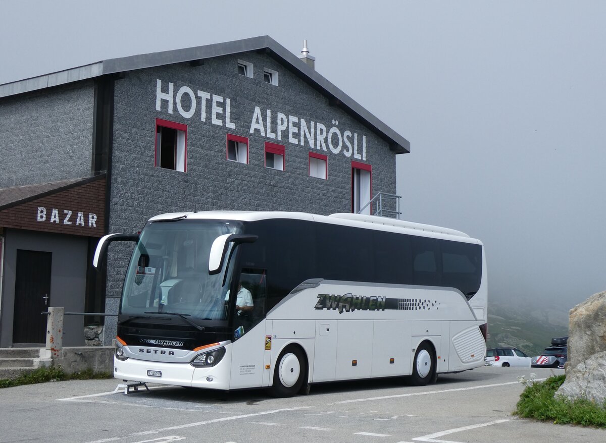 (265'139) - Zwahlen, Oberdiessbach - BE 120'159 - Setra am 28. Juli 2024 in Grimsel, Passh�he
