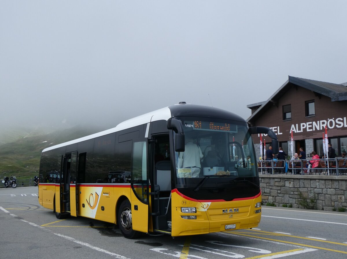 (265'141) - PostAuto Bern - Nr. 71/BE 412'071/PID 11'071 - MAN (ex PostAuto Zentralschweiz Nr. 20; ex Dillier, Sarnen Nr. 20) am 28. Juli 2024 in Grimsel, Passh�he
