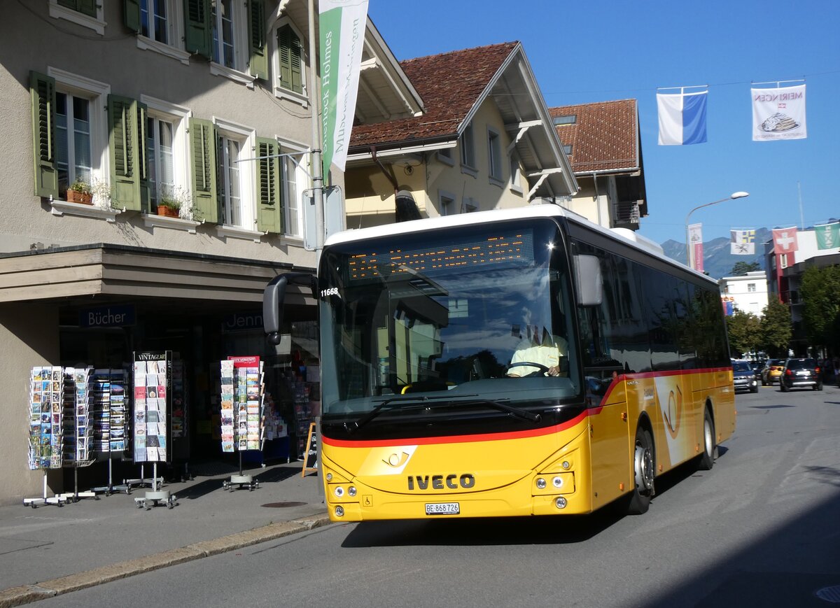 (265'564) - Fl�ck, Brienz - Nr. 26/BE 868'726/PID 11'668 - Iveco am 13. August 2024 in Meiringen, Bahnhofstrasse
