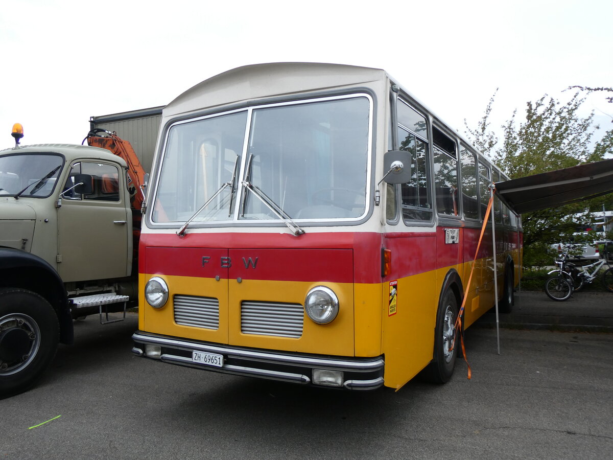 (265'818) - Tr�b, Oberrieden - Nr. 12/ZH 69'651 - FBW/R&J (ex Ryffel, Uster Nr. 12) am 17. August 2024 in Neuhausen, Langriet