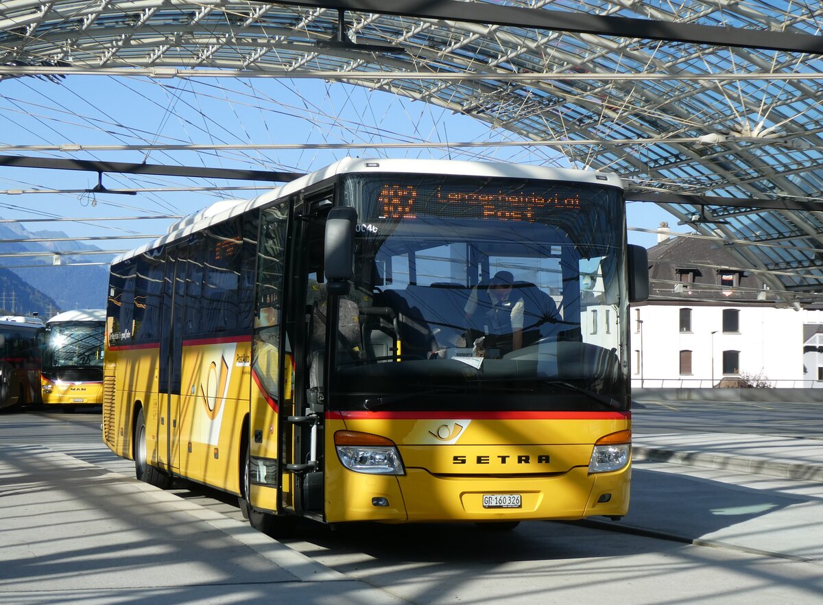 (266'212) - PostAuto Graub�nden - GR 160'326/PID 10'046 - Setra (ex AutoPostale Ticino) am 27. August 2024 in Chur, Postautostation