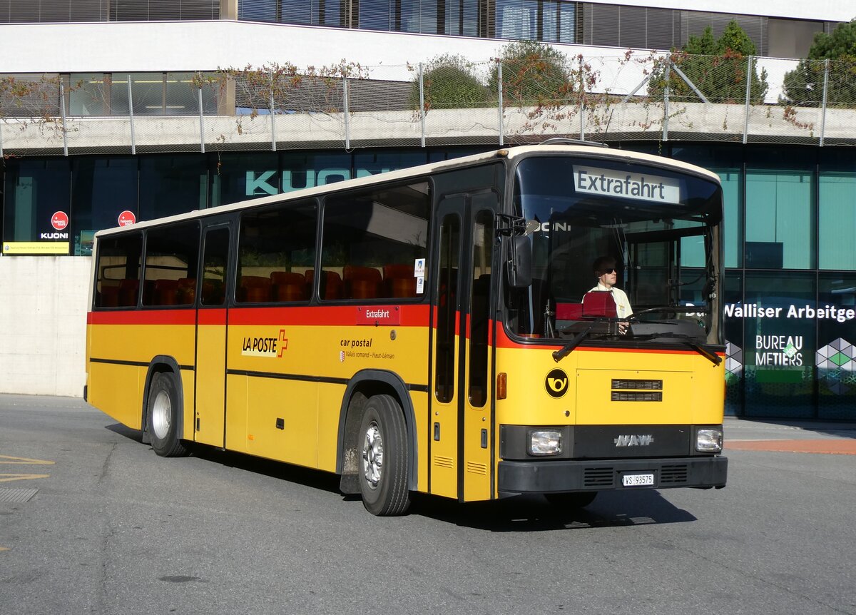 (266'527) . Oser, B�rchen - VS 93'575 - NAW/Lauber (ex Epiney, Ayer/PID 1076) am 1. September 2024 beim Bahnhof Visp 