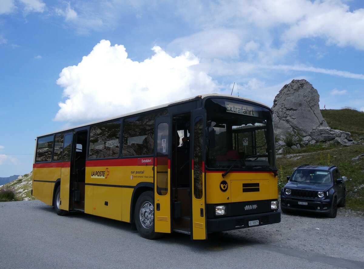 (266'548) - Oser, B�rchen - VS 93'575 - NAW/Lauber (ex Epiney, Ayer/PID 1076) am 1. September 2024 auf dem Sanetschpass