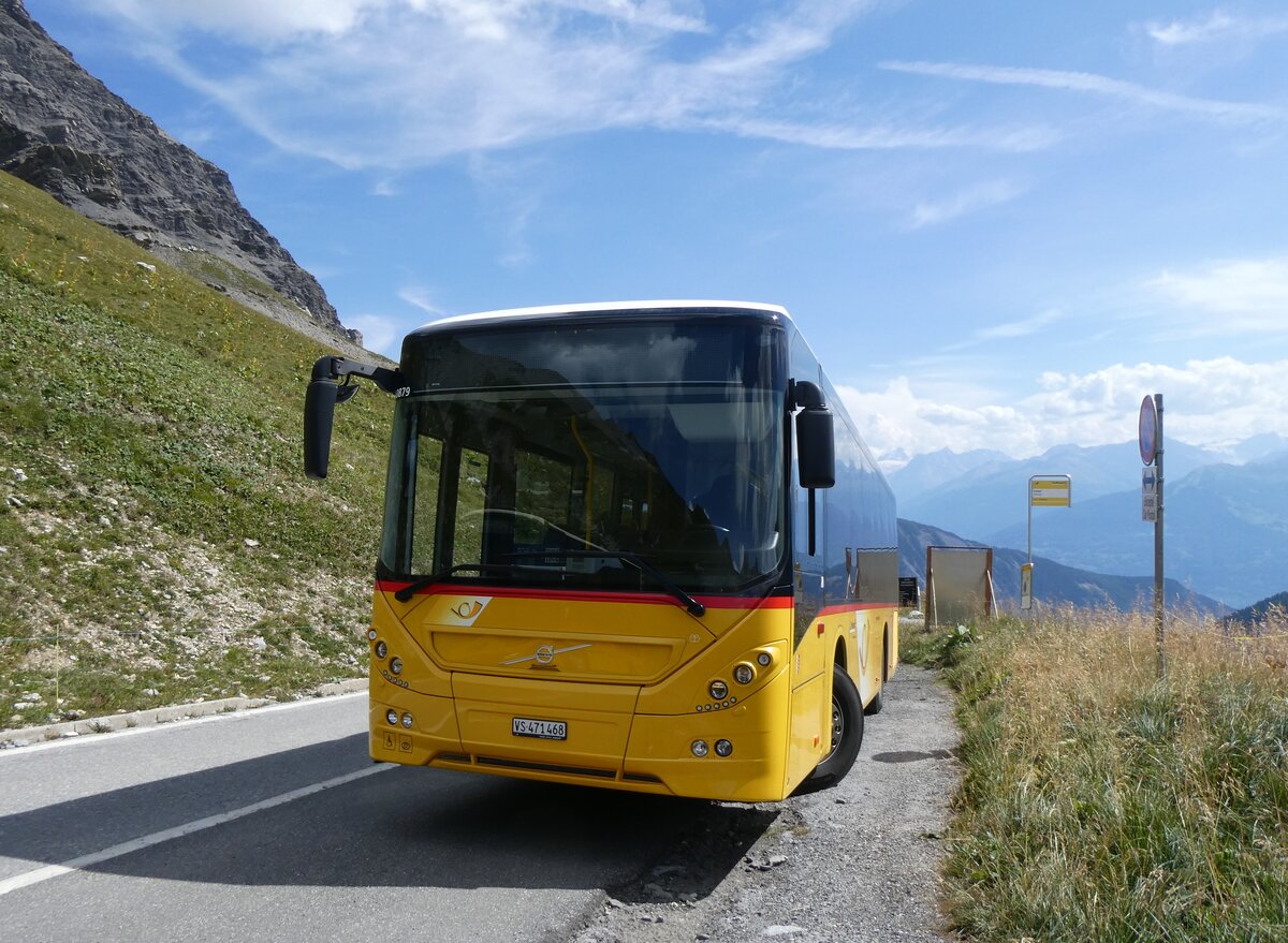 (266'572)  PostAuto Wallis - Nr. 39/VS 471'468/PID 10'879 - Volvo am 1. September 2024 in Savi�se, H�tel Sanetsch