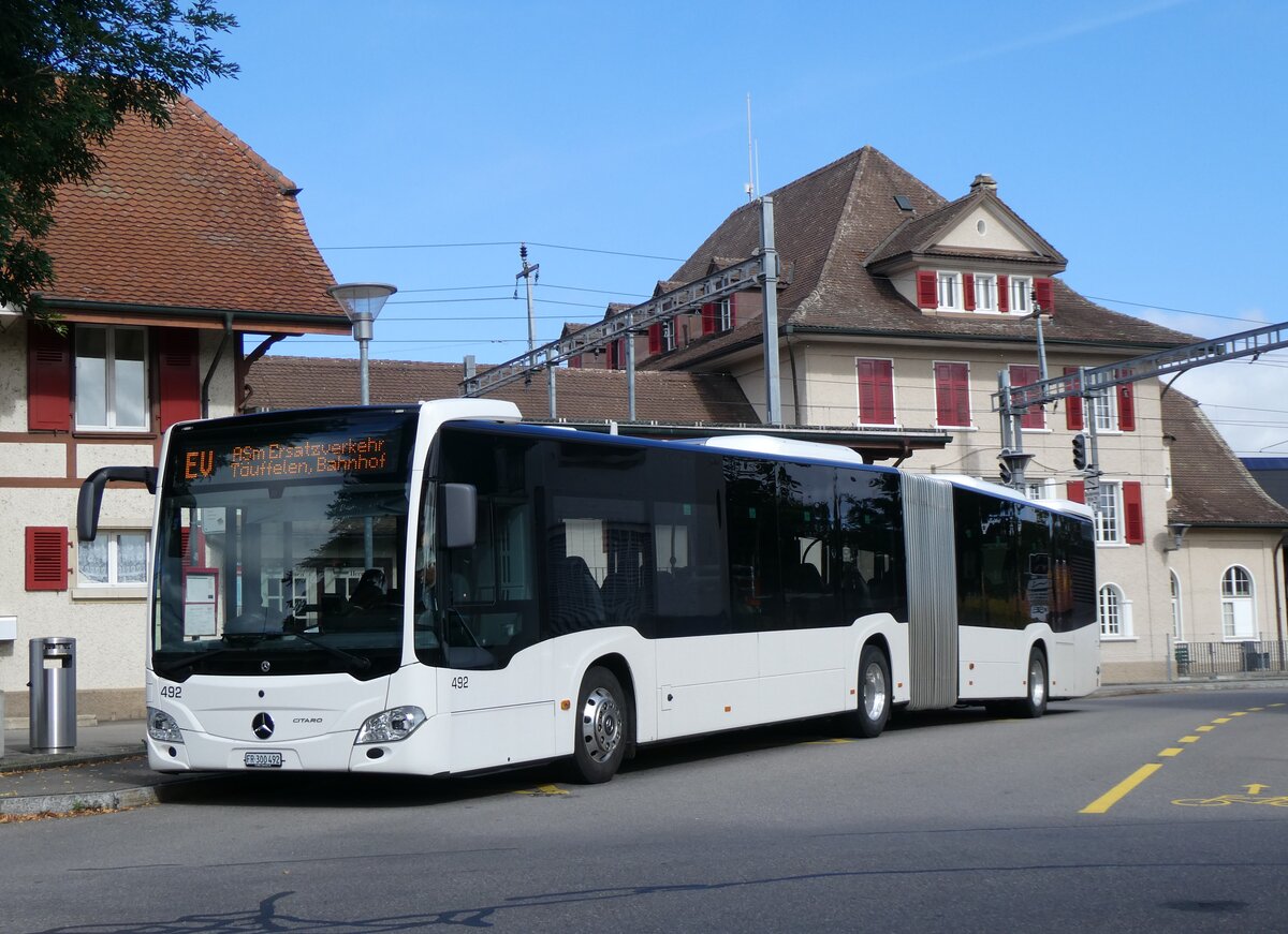 (266'666) - Intertours, Domdidier - Nr. 492/FR 300'492 - Mercedes am 6. September 2024 beim Bahnhof T�uffelen