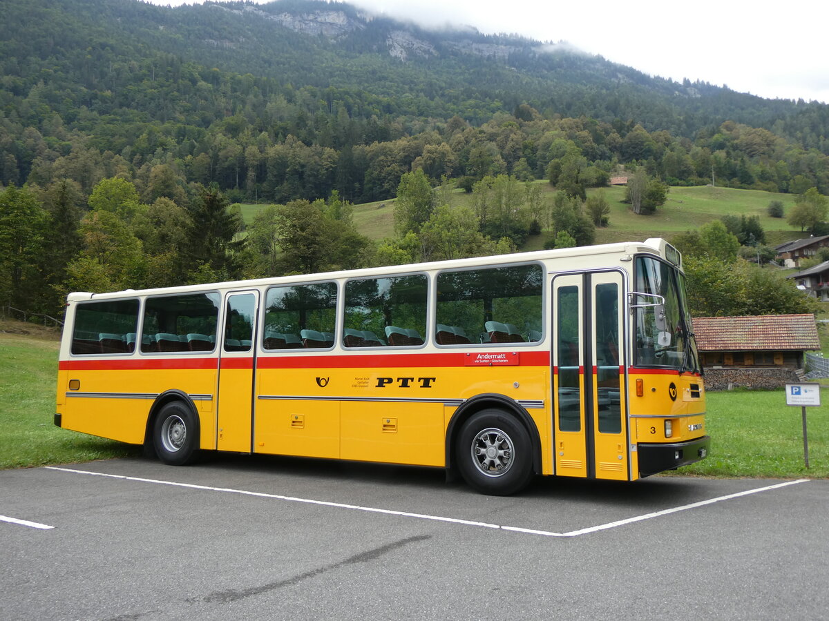 (266'842) - Kolb, Grasswil - Nr. 3/BE 93'915 - Saurer/R&J (ex Schmocker, Stechelberg Nr. 3/PID 2409; ex Schmocker, Stechelberg Nr. 1; ex Gertsch, Stechelberg Nr. 1) am 8. September 2024 in Innertkirchen, Gasthof T�nnler