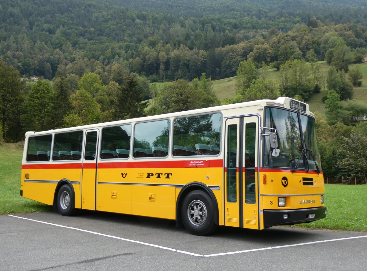 (266'843) - Kolb, Grasswil - Nr. 3/BE 93'915 - Saurer/R&J (ex Schmocker, Stechelberg Nr. 3/PID 2409; ex Schmocker, Stechelberg Nr. 1; ex Gertsch, Stechelberg Nr. 1) am 8. September 2024 in Innertkirchen, Gasthof T�nnler