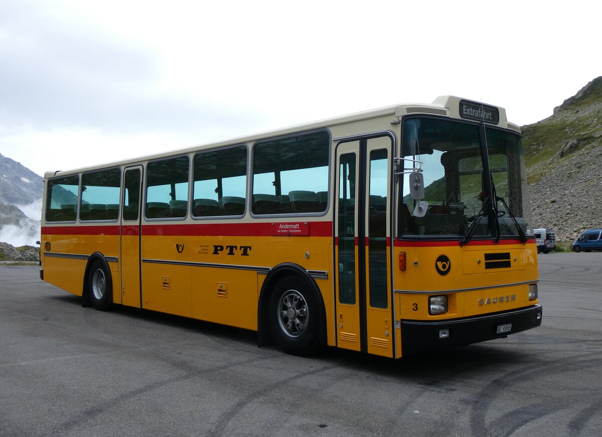 (266'847) - Kolb, Grasswil - Nr. 3/BE 93'915 - Saurer/R&J (ex Schmocker, Stechelberg Nr. 3/PID 2409; ex Schmocker, Stechelberg Nr. 1; ex Gertsch, Stechelberg Nr. 1) am 8. September 2024 in Susten, Passh�he