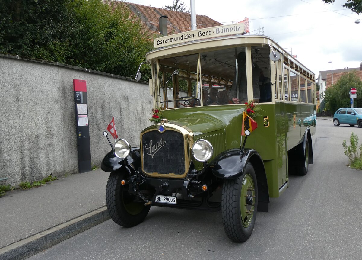 (267'012) - SVB Bern (Bernmobil historique) - Nr. 5/BE 29'005 - Saurer am 14. September 2024 in Bern, Bachm�tteli