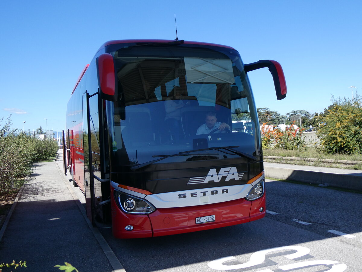 (267'055) - Aus der Schweiz: AFA Adelboden - Nr. 15/BE 26'702 - Setra am 15. September 2024 in Saint Rambert, Rastst�tte