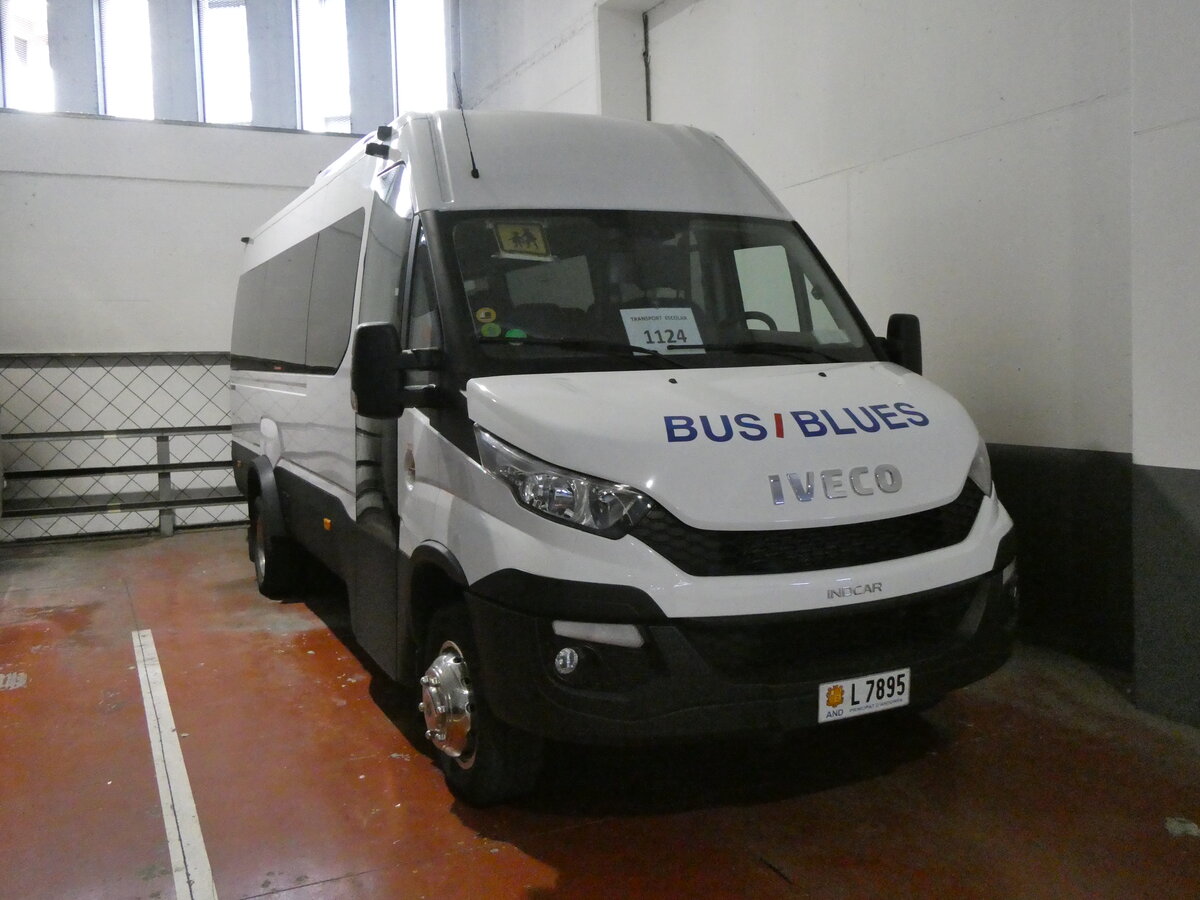 (267'307) - Bus Blues - L7895 - Iveco/Indcar am 19. September 2024 in Andorra la Vella, Carparkhaus