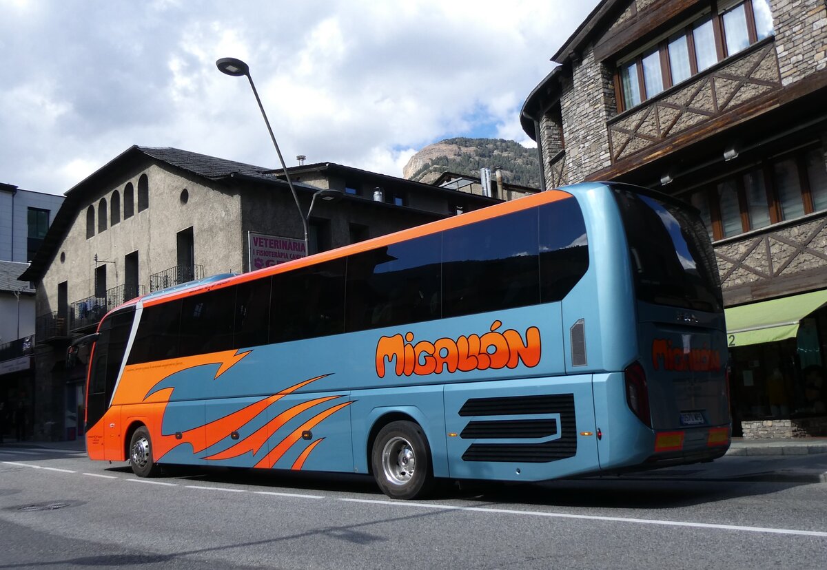 (267'334) - Aus Spanien: Migall�n, Valdepenas - 0570 NPS - MAN am 19. September 2024 in La Massana, Hostal, Palanques