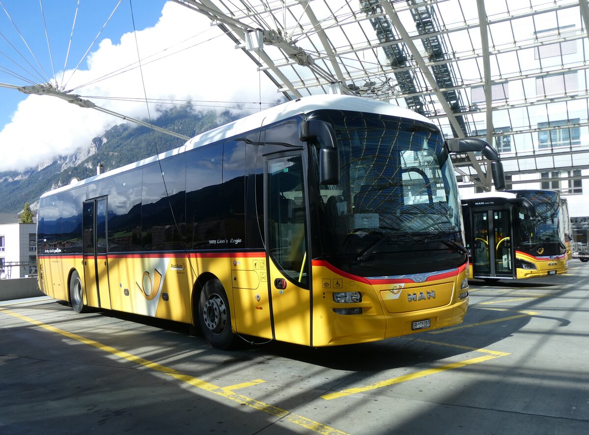 (267'526) - PostAuto Graub�nden - GR 173'207/PID 11'509 - MAN am 24. September 2024 in Chur, Postautostation