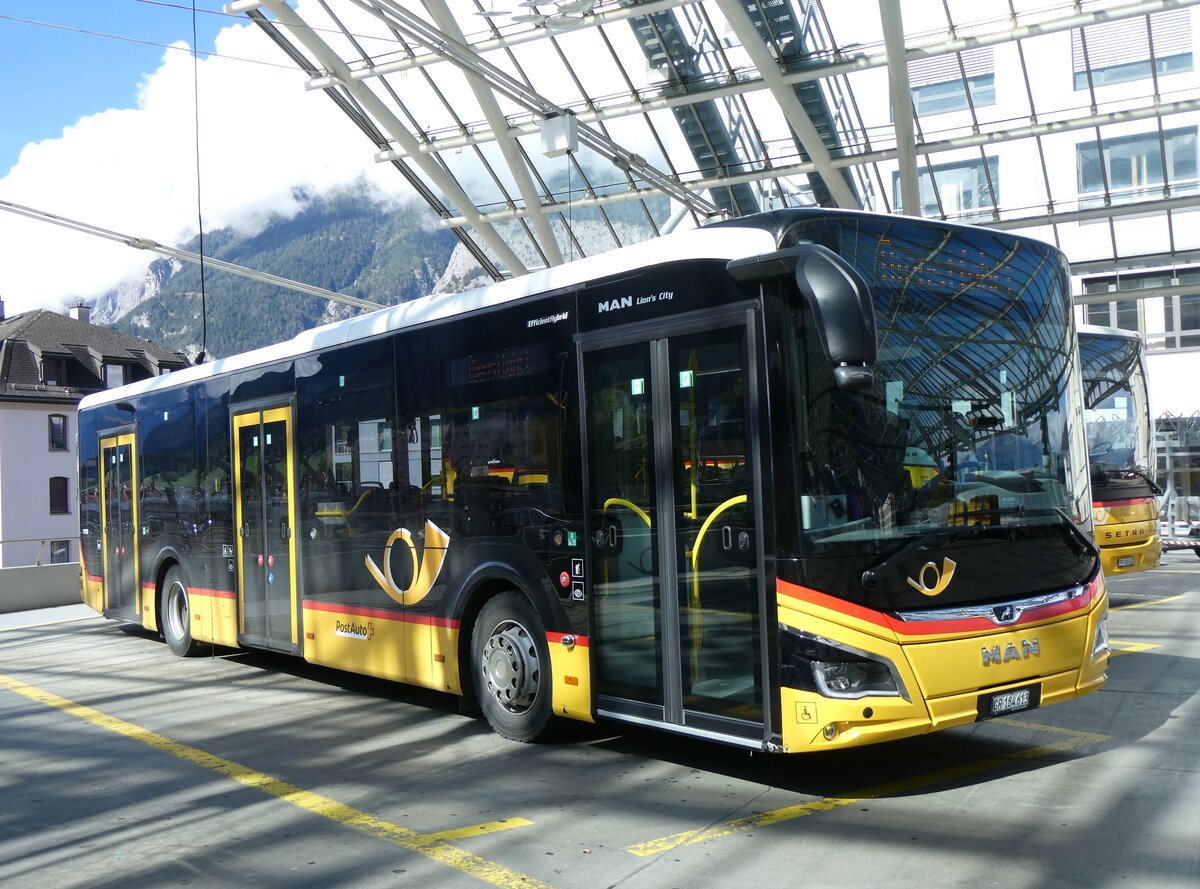(267'527) - PostAuto Graub�nden - GR 184'613/PID 11'930 - MAN am 24. September 2024 in Chur, Postautostation