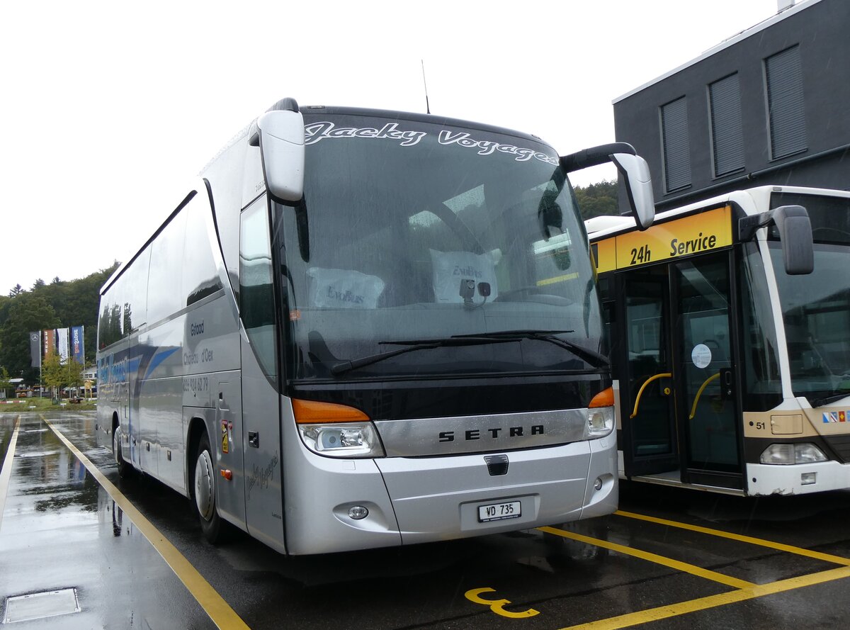 (267'566) - Jacky Voyages, Ch�teau-d'Oex - VD 735 - Setra am 28. September 2024 in Winterthur, Daimler Buses